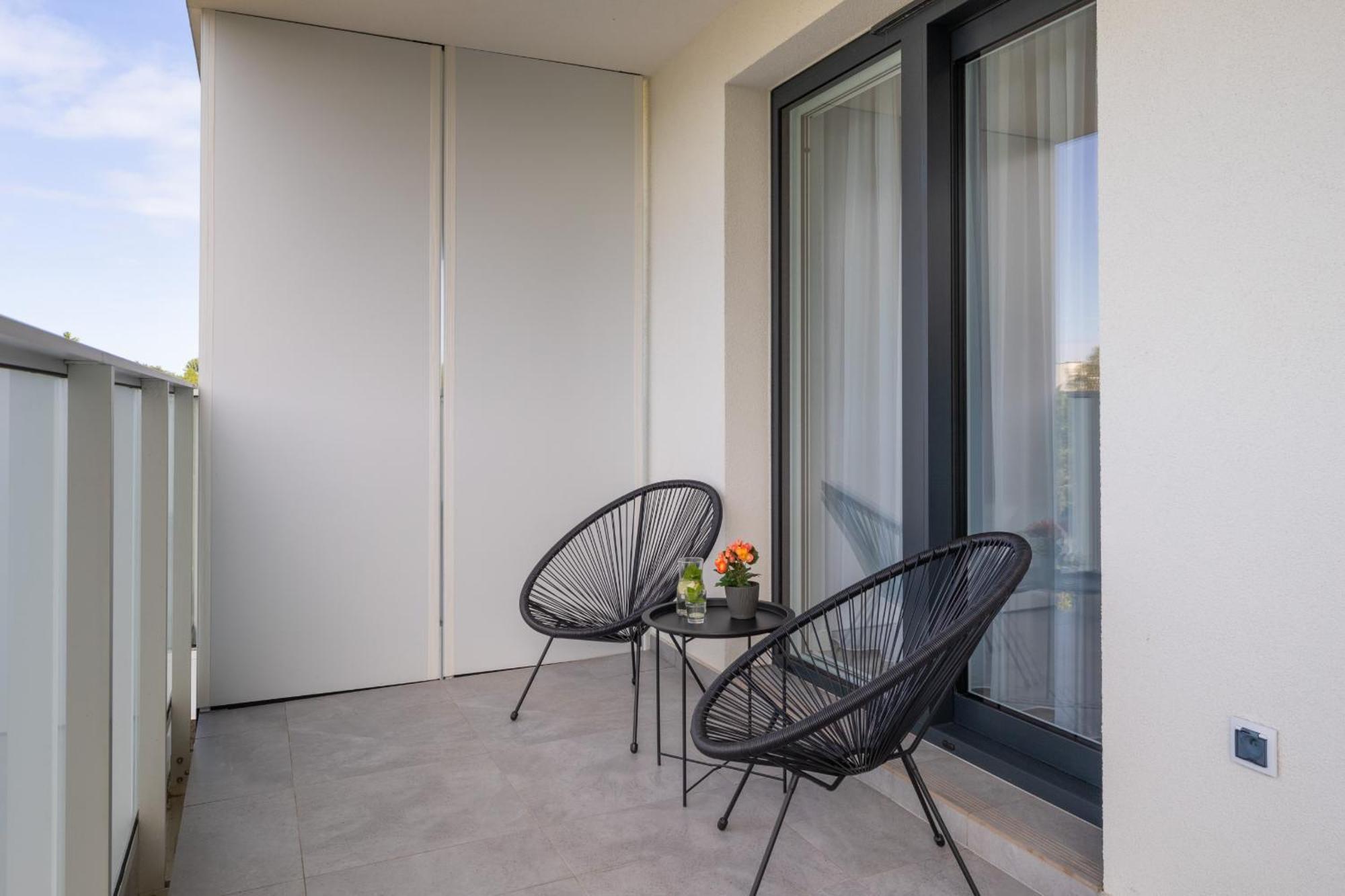 Stylowe Apartamenty Z Parkingiem I Balkonem W Kolobrzegu By Noclegi Renters Dış mekan fotoğraf